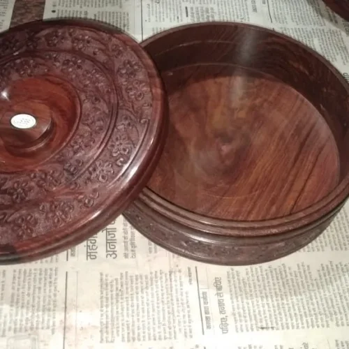 Wooden Box Round and Flower Engraved